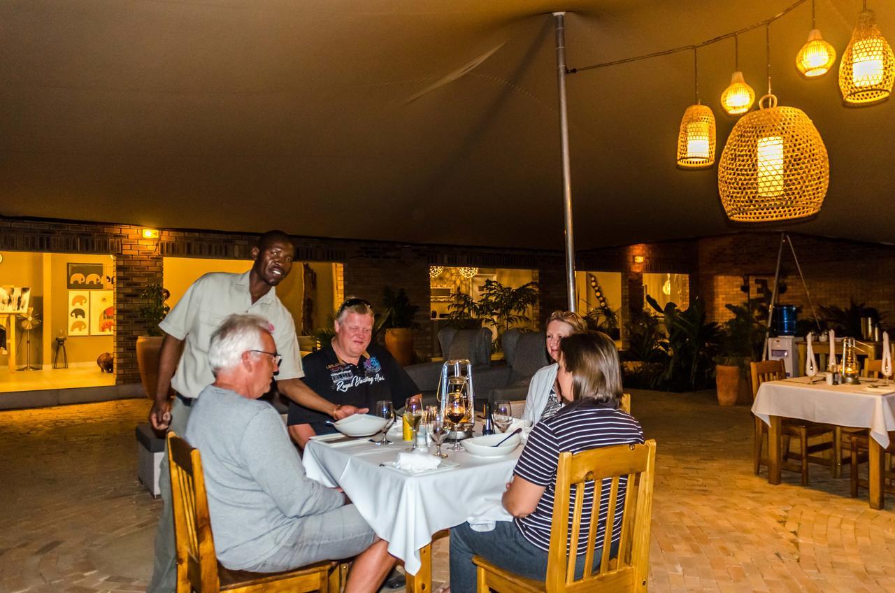 Tlouwana Camp Villa คาซาเนอ ภายนอก รูปภาพ