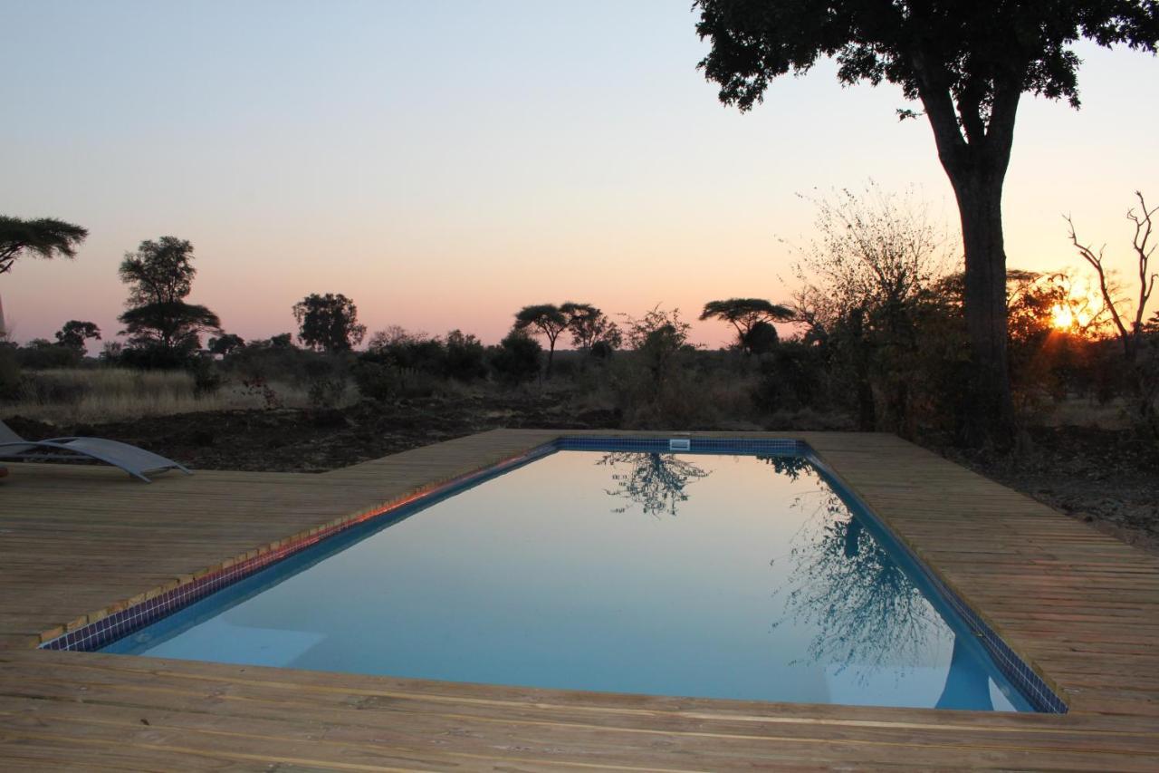 Tlouwana Camp Villa คาซาเนอ ภายนอก รูปภาพ